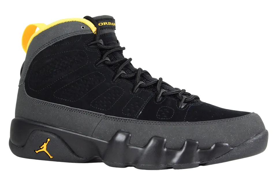 AIR JORDAN 9 RETRO "UNIVERSITY GOLD"