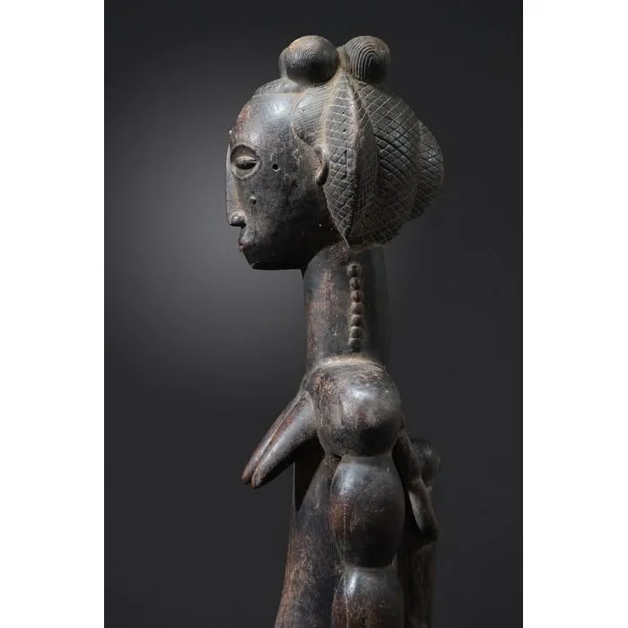 Attie Maternity Rare and Impressive Figure, Cte d'Ivoire