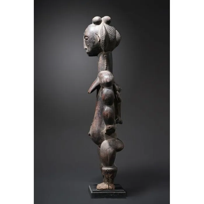 Attie Maternity Rare and Impressive Figure, Cte d'Ivoire