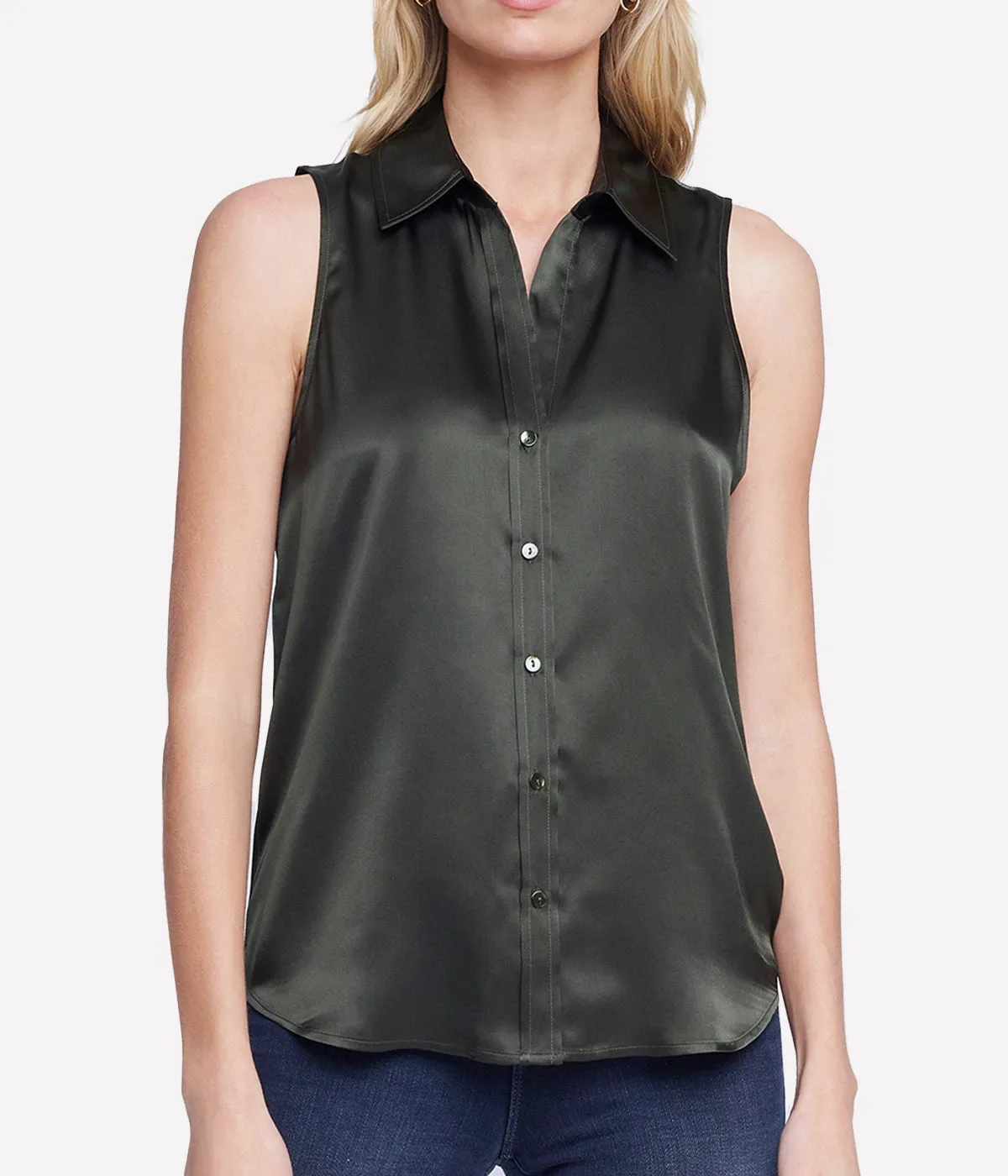 Emmy Sleeveless Blouse in Army