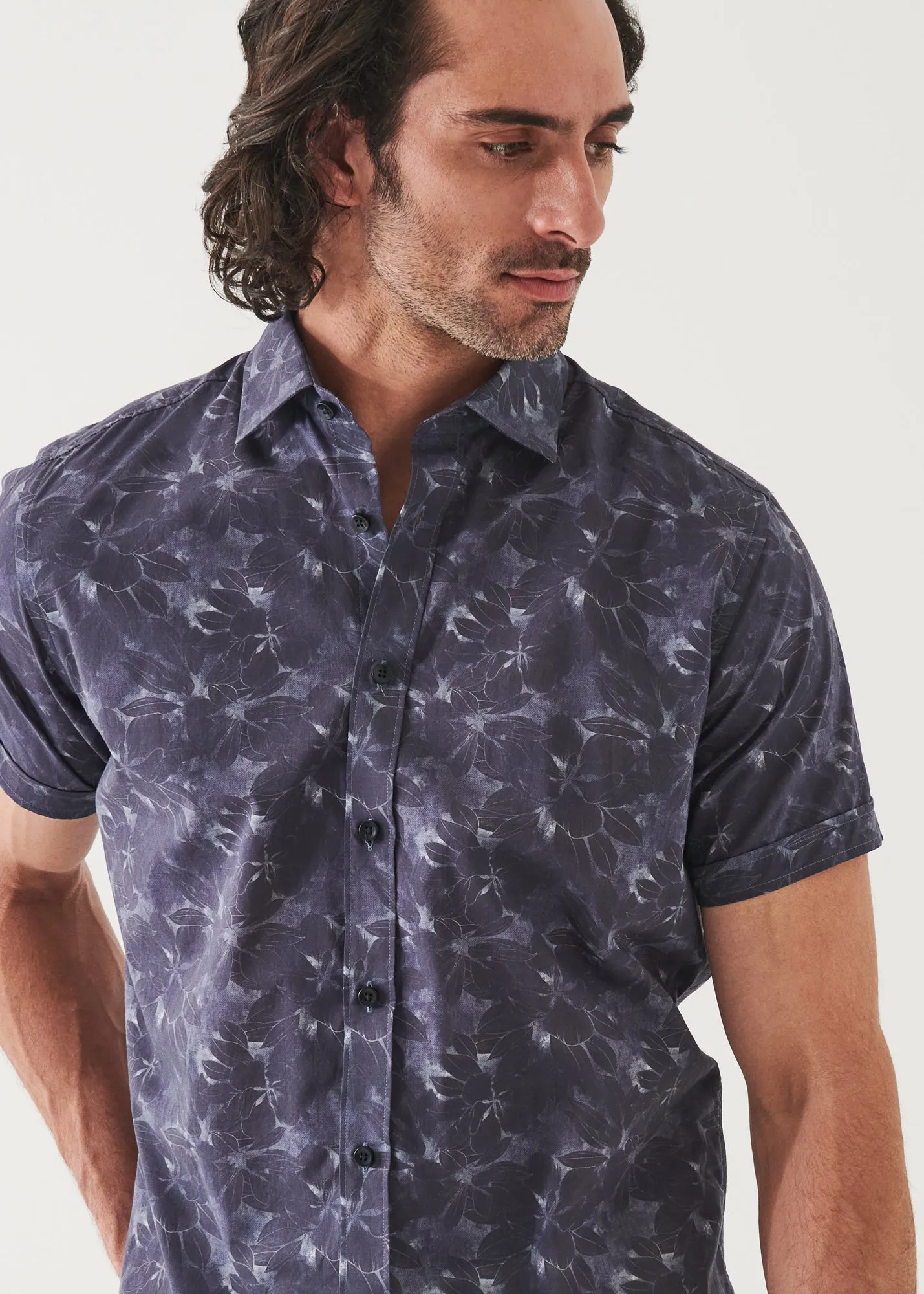 FADED FLORAL PRINT COTTON SHORT SLEEVE SHIRT