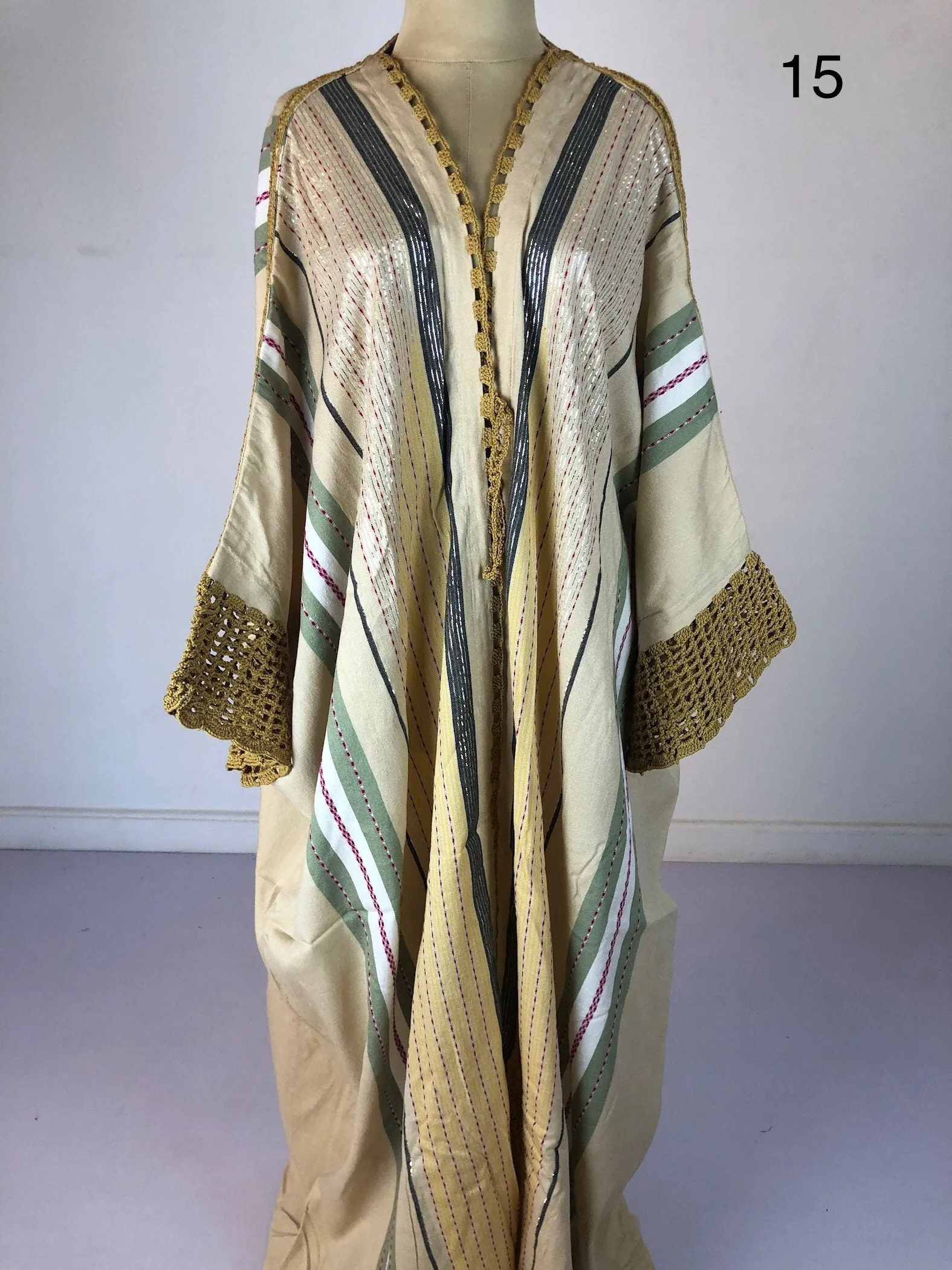 Hand loomed Beige Abaya with crochet details, Winter Abaya, Winter Wool Kimono, Beige Kimono, Kimono, Abaya, Handmade Abaya, Abaya for women